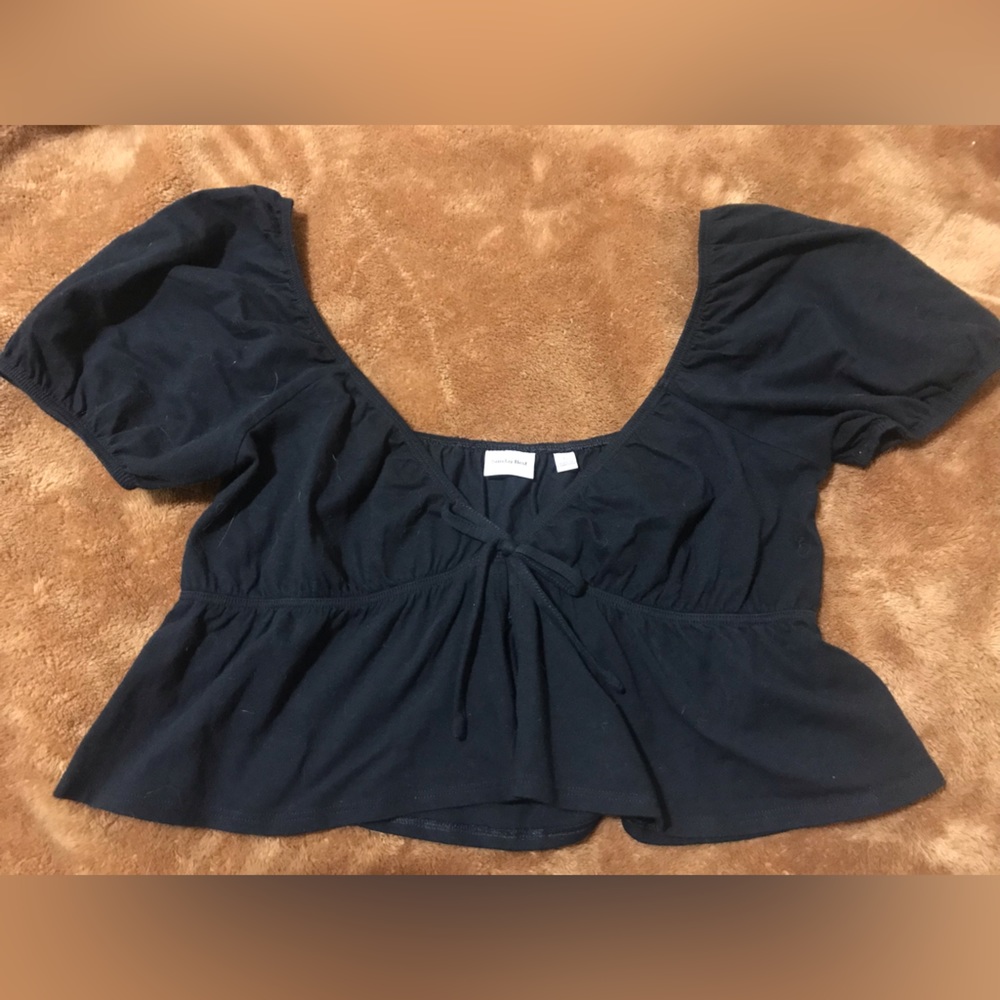 Aritzia Elegant Black Puff Sleeve Blouse